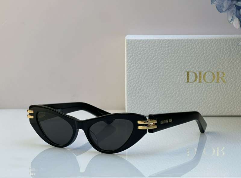 Picture of Dior Sunglasses _SKUfw55532231fw